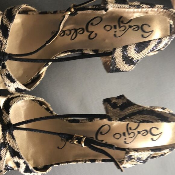 Sergio Zelcer Gorgeous Brazilian Designer Sequin Animal Print Heels - Picture 10 of 12